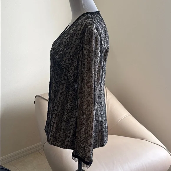 Elegant Black Lace Women's Top ( Vintage ) - Picture 4 of 11